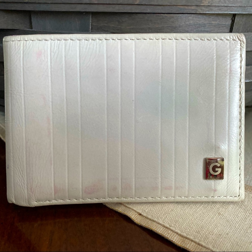 Guess White Leather Bifold Wallet